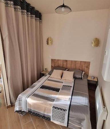 Studio Refait A Neuf Classe 3 Etoiles Châtel-Guyon المظهر الخارجي الصورة