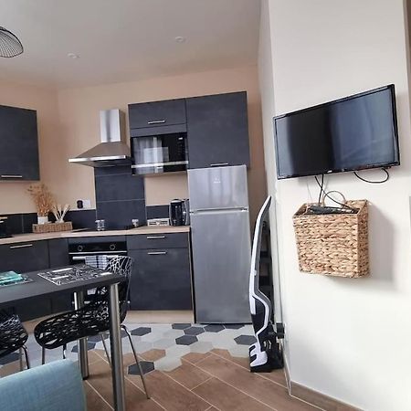 Studio Refait A Neuf Classe 3 Etoiles Châtel-Guyon المظهر الخارجي الصورة
