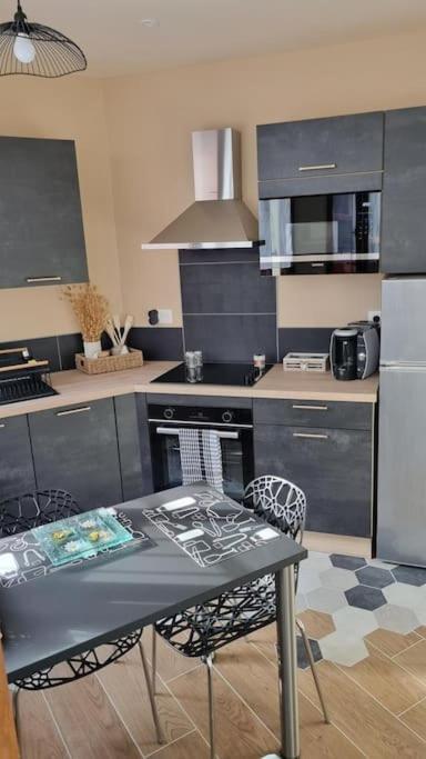 Studio Refait A Neuf Classe 3 Etoiles Châtel-Guyon المظهر الخارجي الصورة